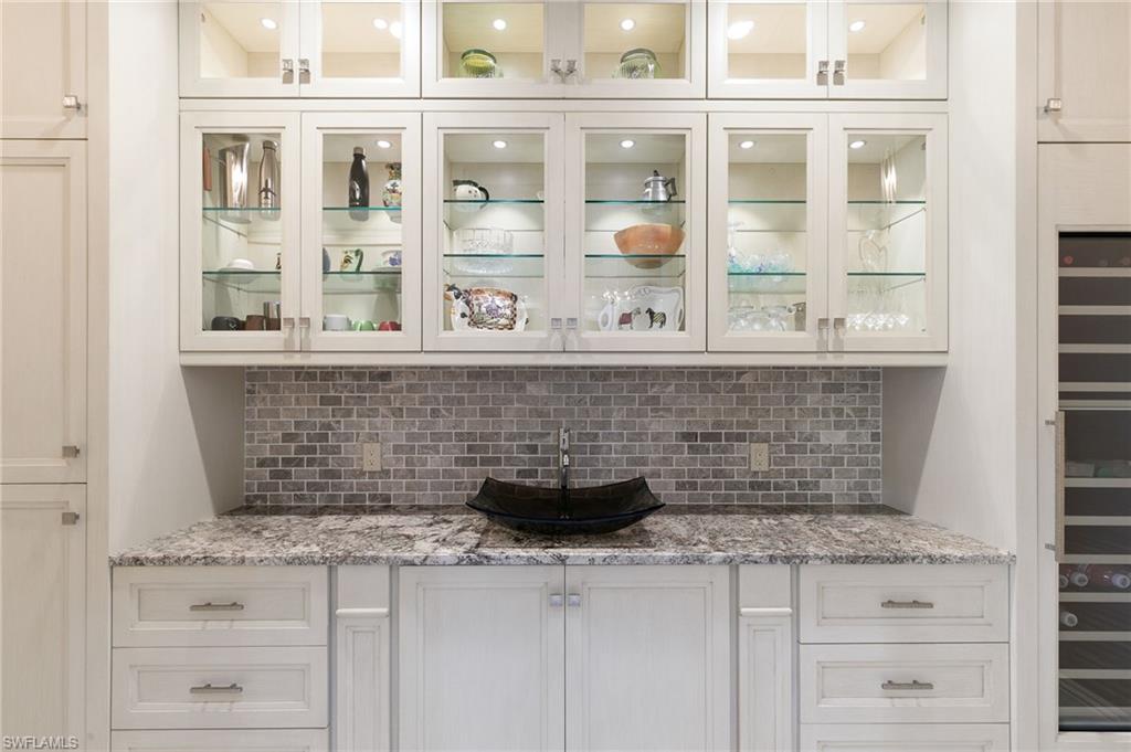 QUAIL WEST - Residential