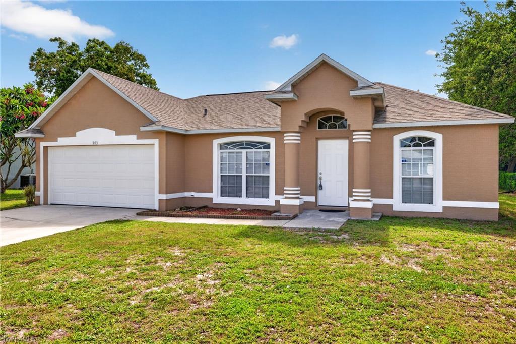 CAPE CORAL - Residential Lease