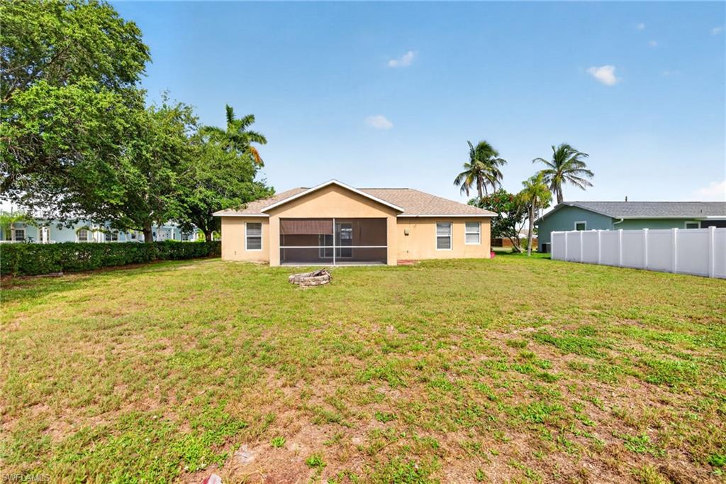 CAPE CORAL - Residential Lease
