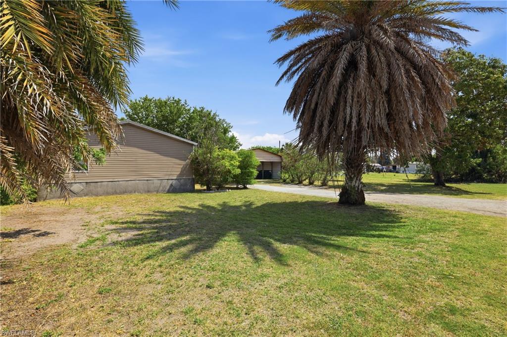 Investor special in the desirable Clewiston area! Situated on 0.22+/- acres, this manufactured home offers great potential for investors, rental income, or buyers looking for an affordable opportunity to make it their own. Features include a spacious living area, open kitchen layout, and plenty of outdoor space for parking, storage, or future improvements. Conveniently located near local shopping, dining, schools, and just a short drive to Lake Okeechobee. Don’t miss this opportunity — this one won’t last long!