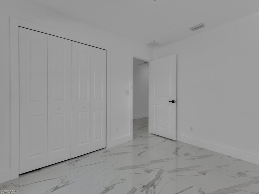 LEHIGH ESTATES - Residential Income