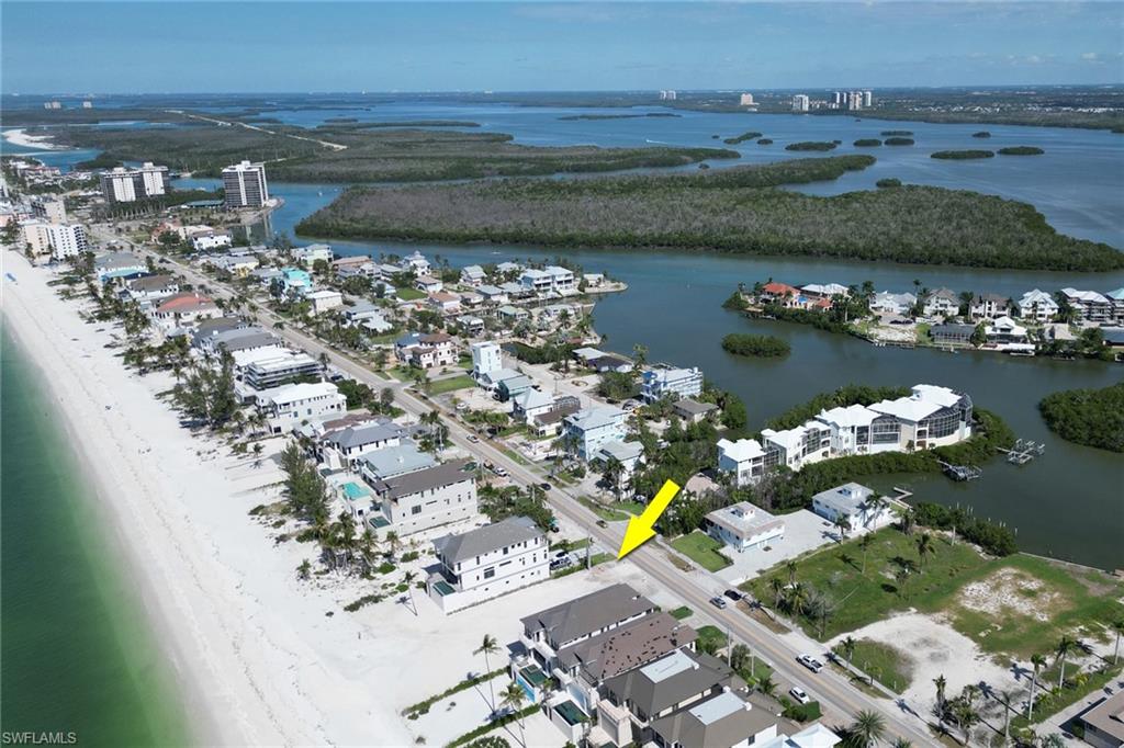 BONITA BEACH - Land