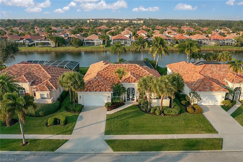 VILLAGE WALK - Residential