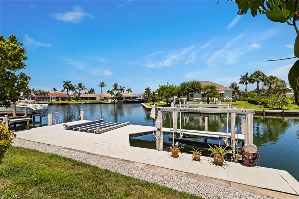 MARCO ISLAND - Residential