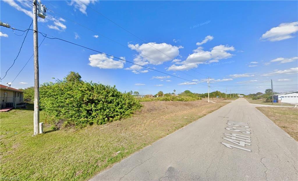 LEHIGH ACRES - Land