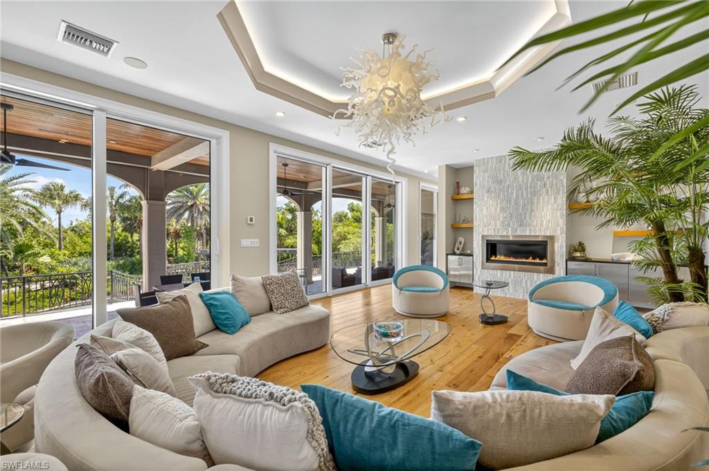 SOUTH CAPERS - Residential