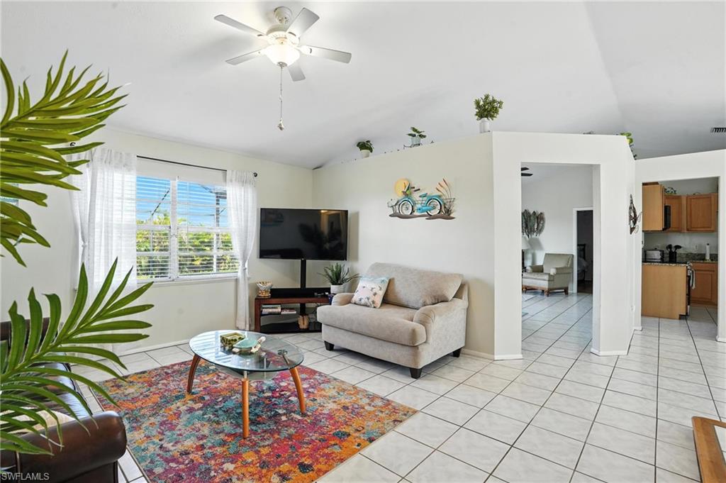 CAPE CORAL - Residential Lease