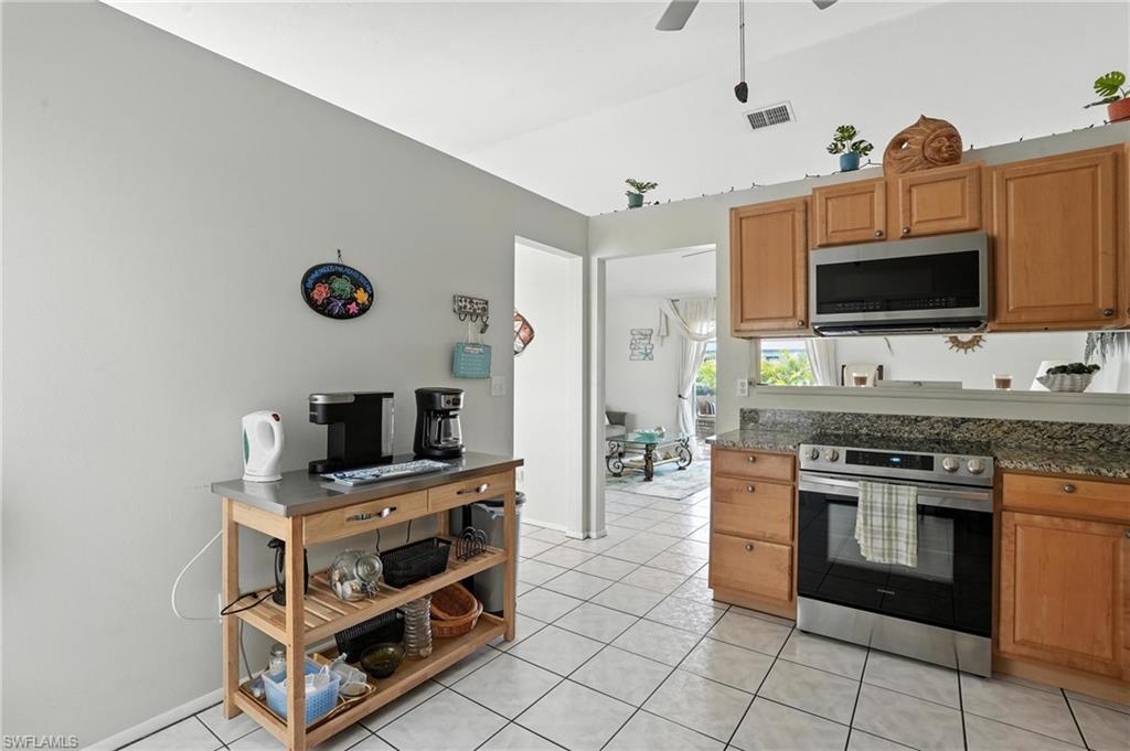 CAPE CORAL - Residential Lease