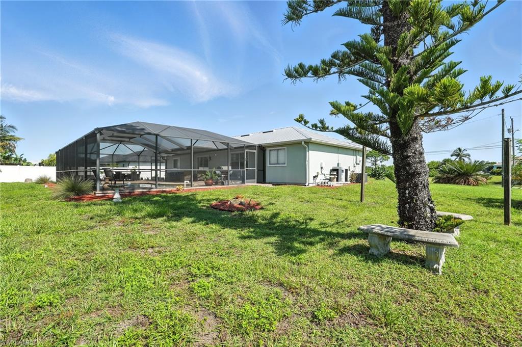 CAPE CORAL - Residential Lease