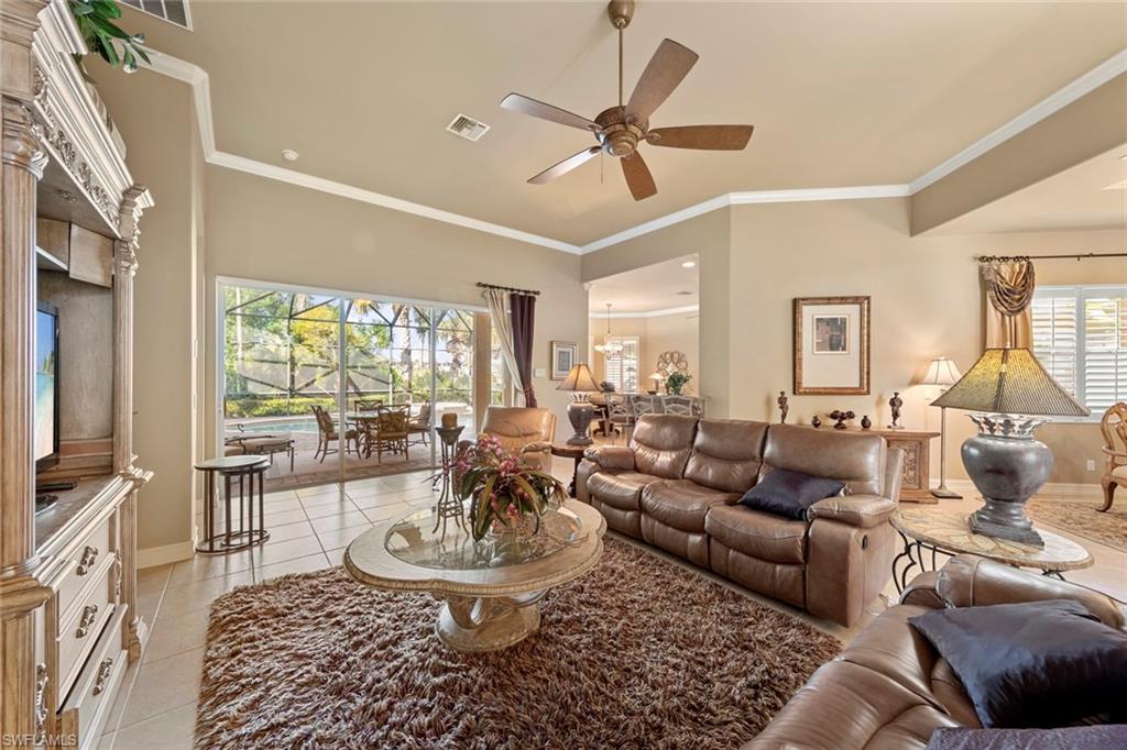VILLA GRANDE - Residential