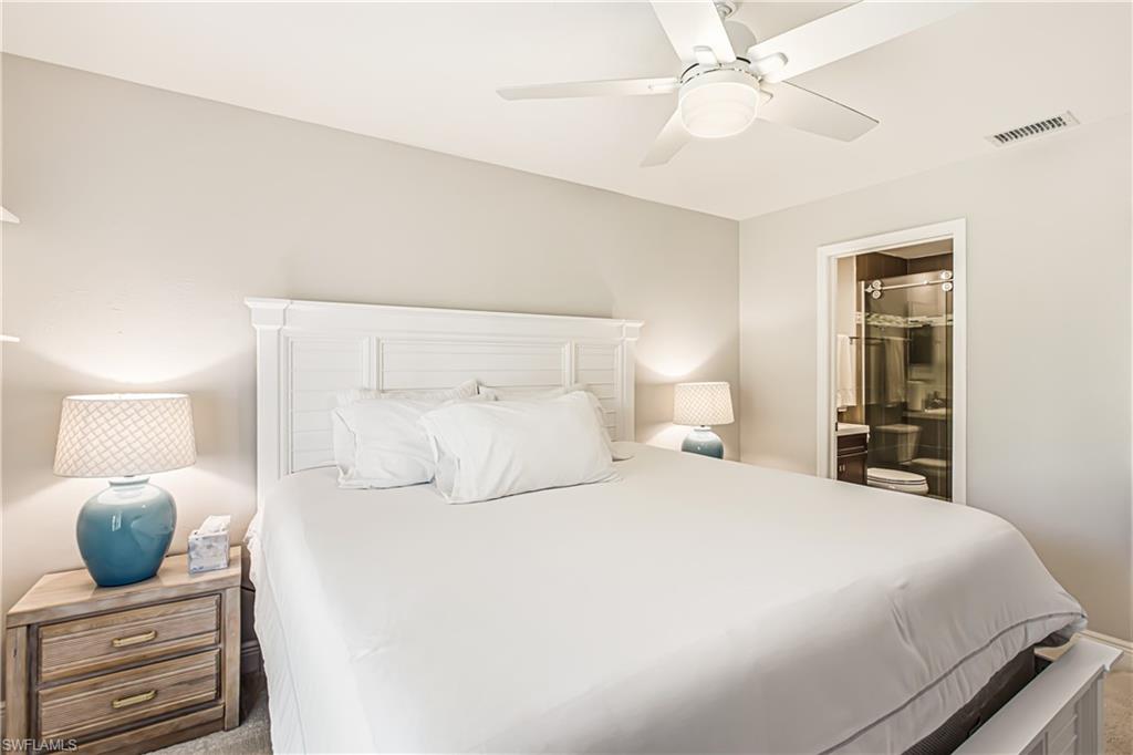 COURT OF PALMS - Residential