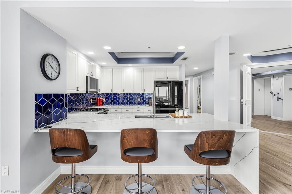 HIGH POINT PLACE - Residential