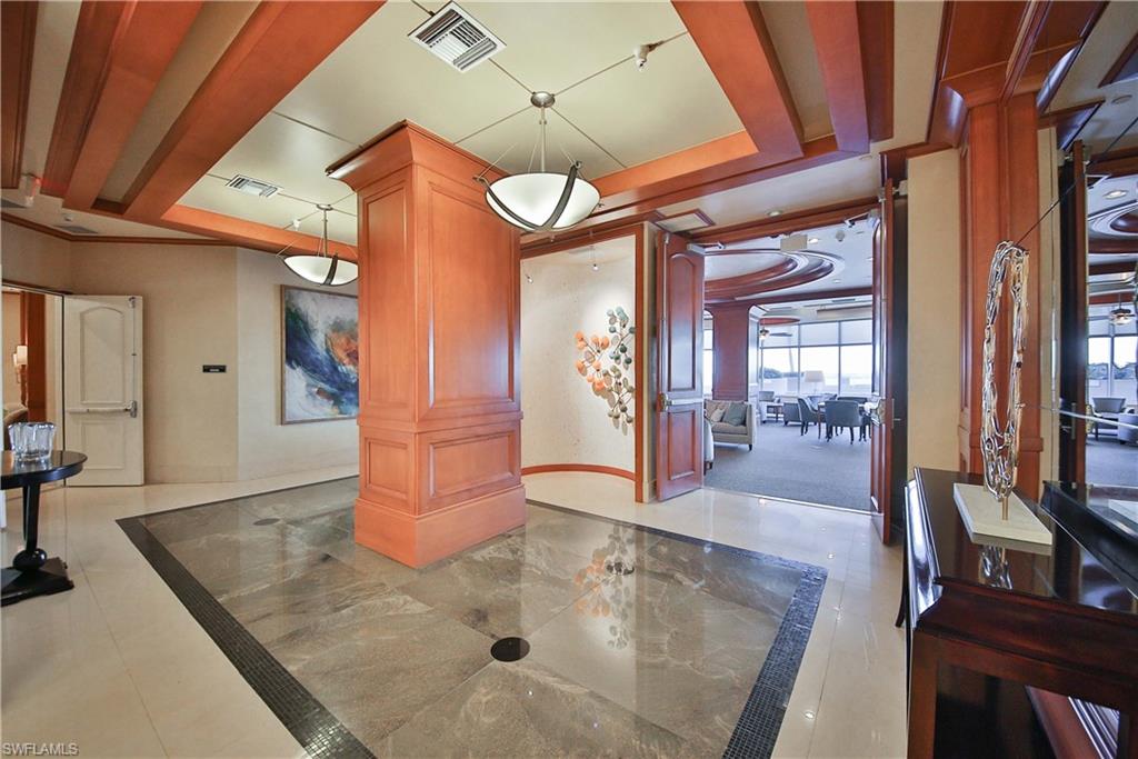 HIGH POINT PLACE - Residential