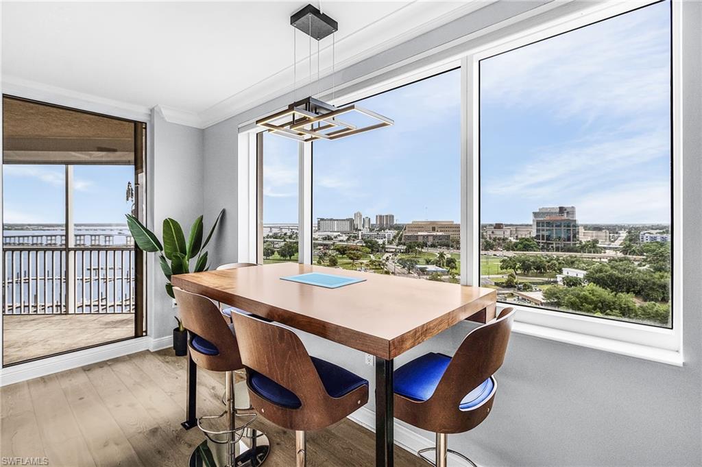 HIGH POINT PLACE - Residential
