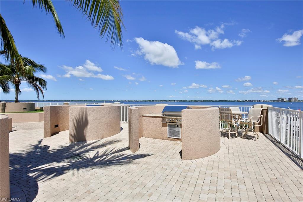 HIGH POINT PLACE - Residential