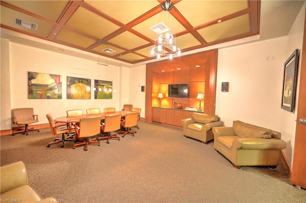 HIGH POINT PLACE - Residential