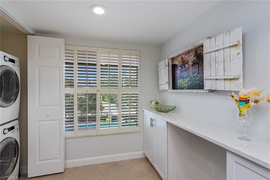 PARK SHORE LANDINGS - Residential