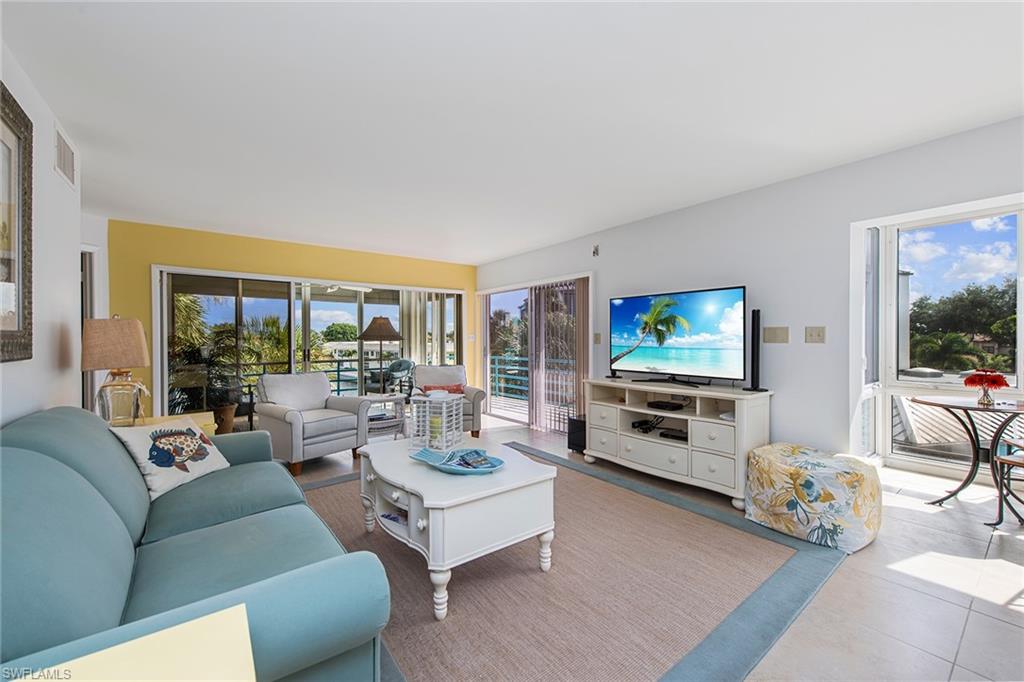 PARK SHORE LANDINGS - Residential