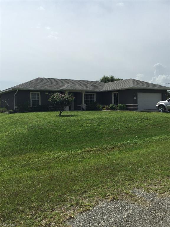 Amazing 3 bedroom 2 bath 2 garage CBS home on 3/4  acre lot located in Buckingham!  GORGEOUS updated kitchen, lovely flooring, HUGE fenced yard with dog kennel.  Located in lovely rural neighborhood, you must come see this one to appreciate!