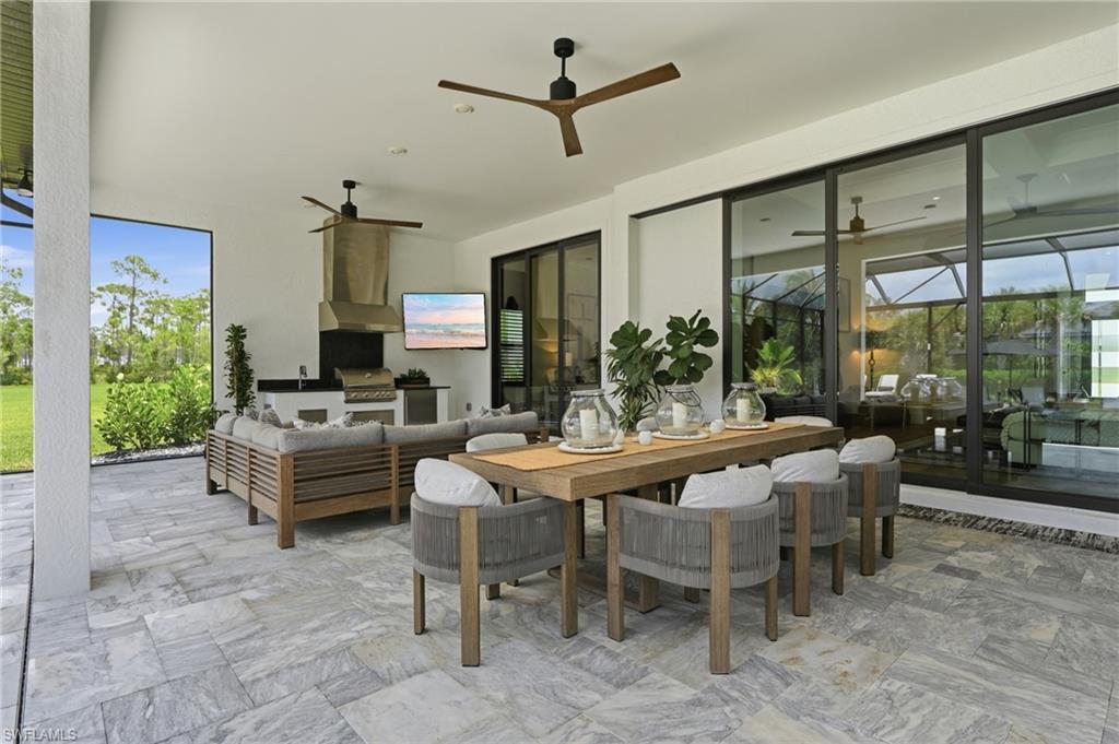 CORKSCREW ESTATES - Residential