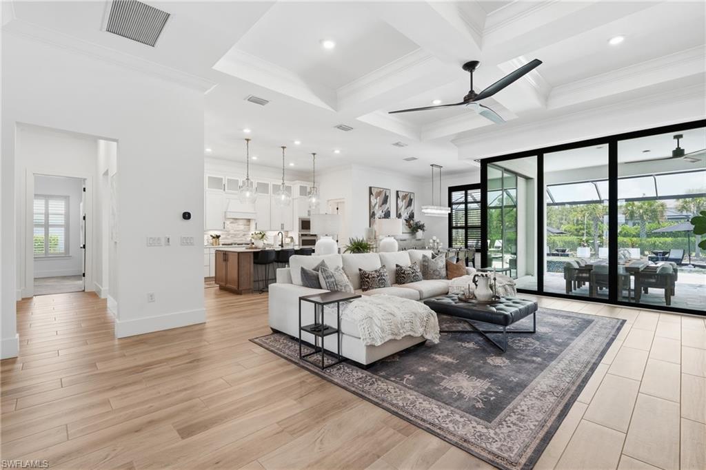 CORKSCREW ESTATES - Residential