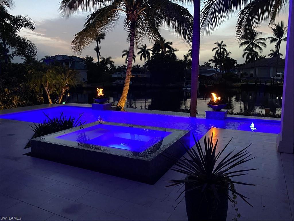 ROYAL HARBOR - Residential