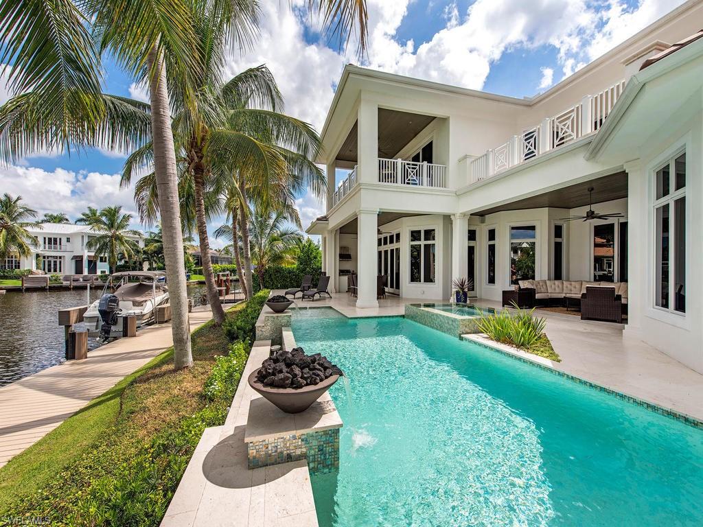 ROYAL HARBOR - Residential
