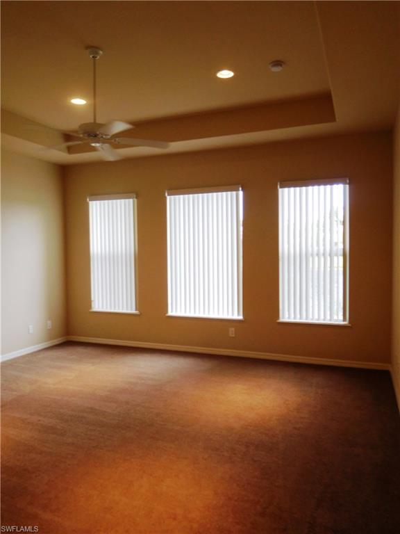 LONGSHORE LAKE - Residential