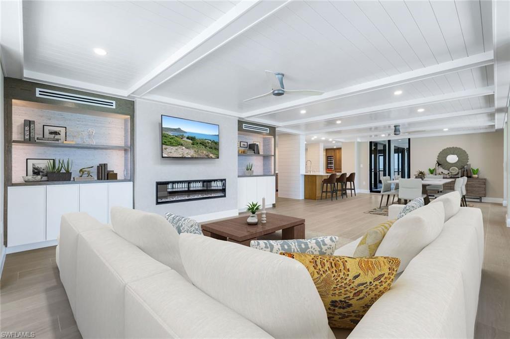 VILLAS OF VANDERBILT BEACH - Residential