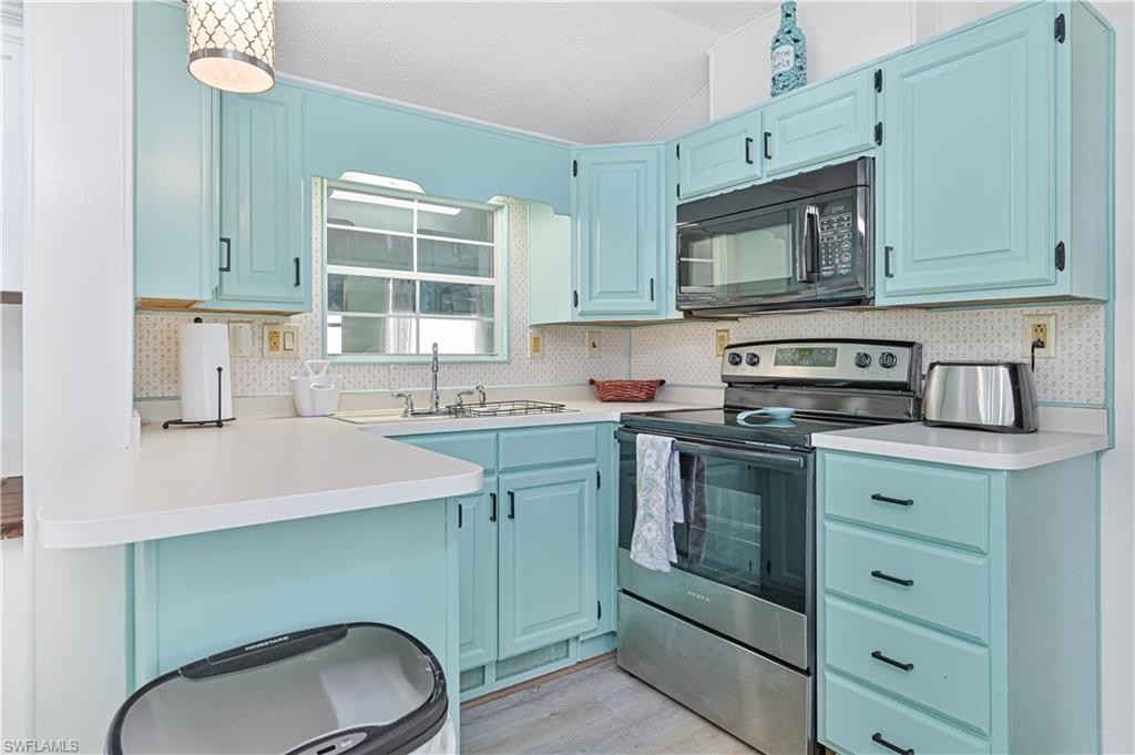 RIVERWOODS PLANTATION - Residential