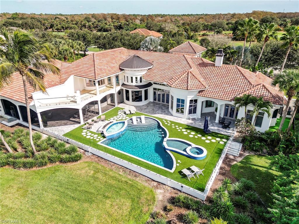 TWIN EAGLES - Residential