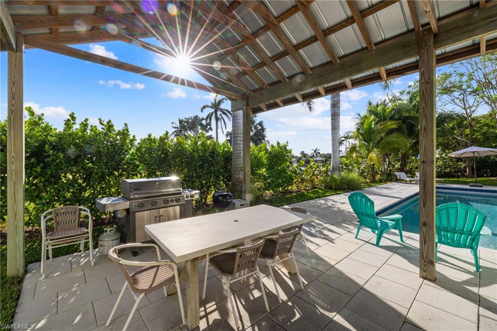 OLDE NAPLES - Residential