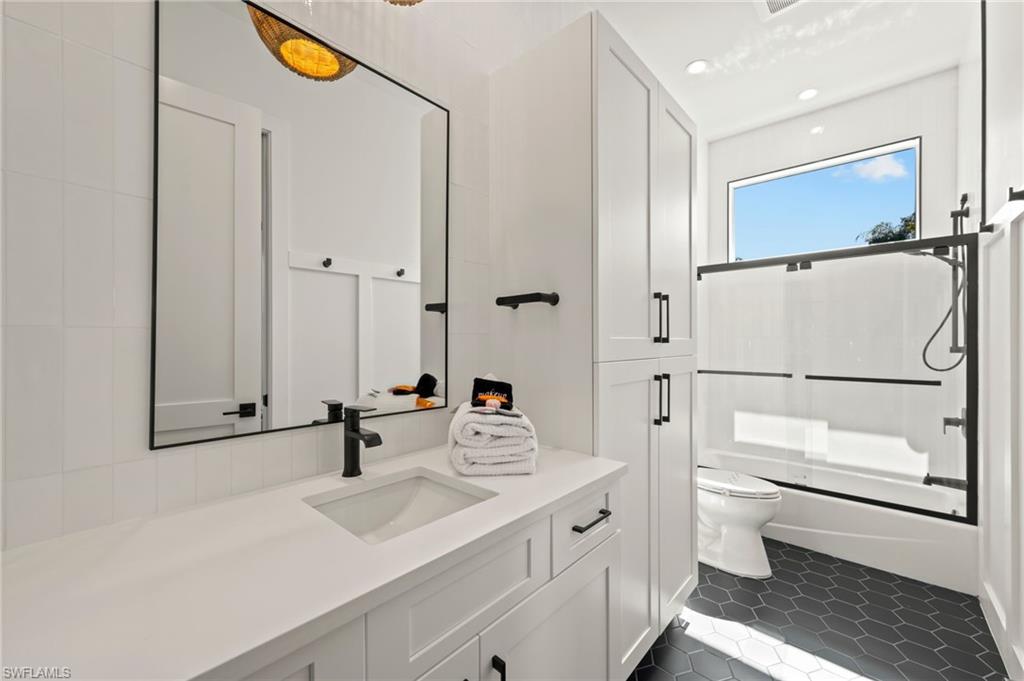 NAPLES PARK - Residential Lease