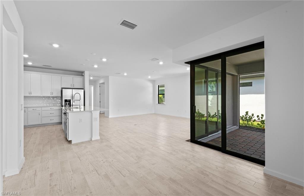 DEL WEBB - Residential