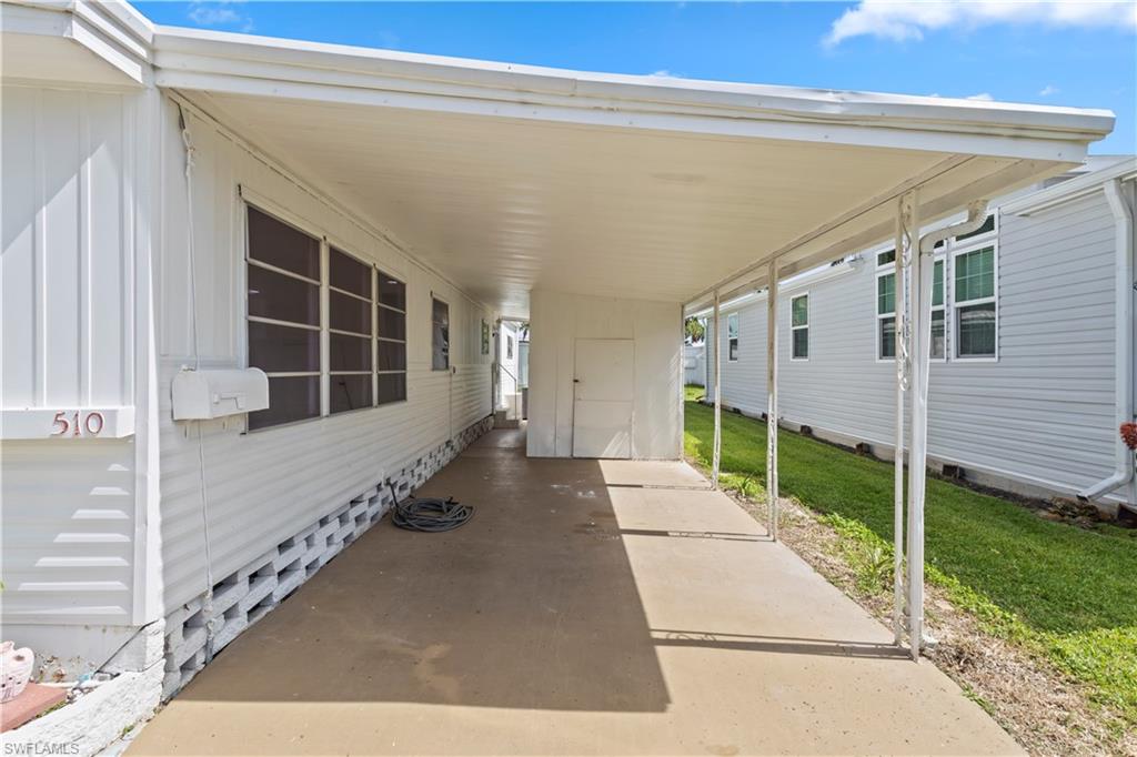 RIVIERA COLONY - Residential