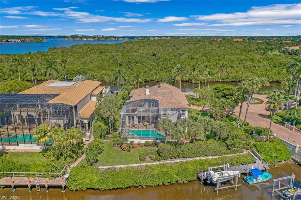 SOUTHPOINTE YACHT CLUB - Residential