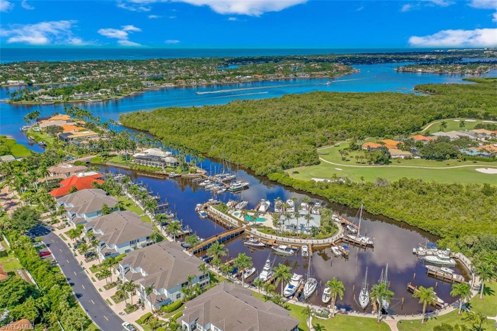 SOUTHPOINTE YACHT CLUB - Residential