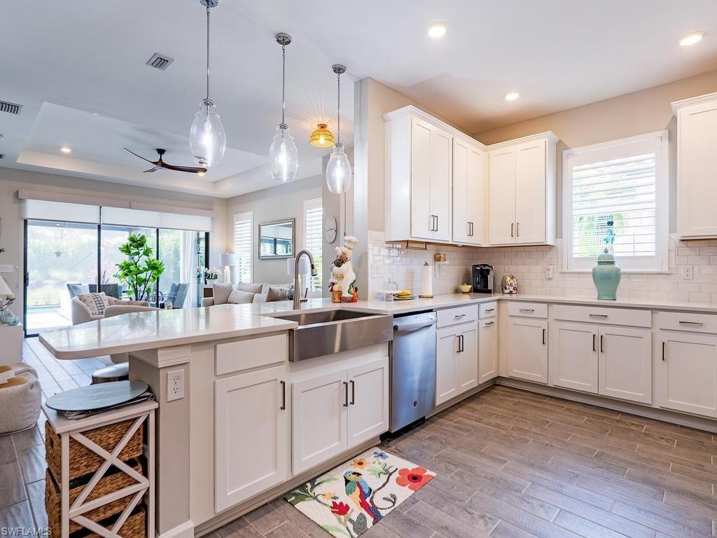 ESPLANADE BY THE ISLANDS - Residential