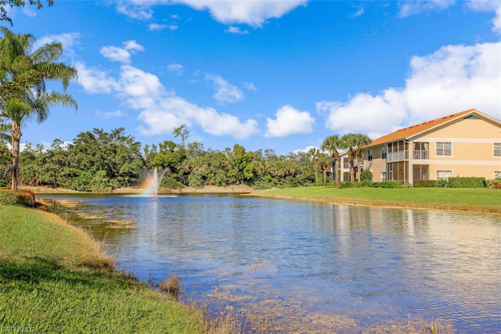 CARLTON LAKES - Residential