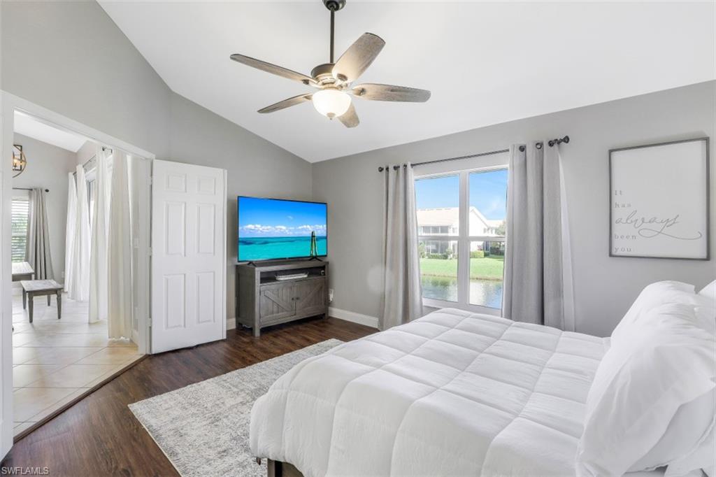 CARLTON LAKES - Residential