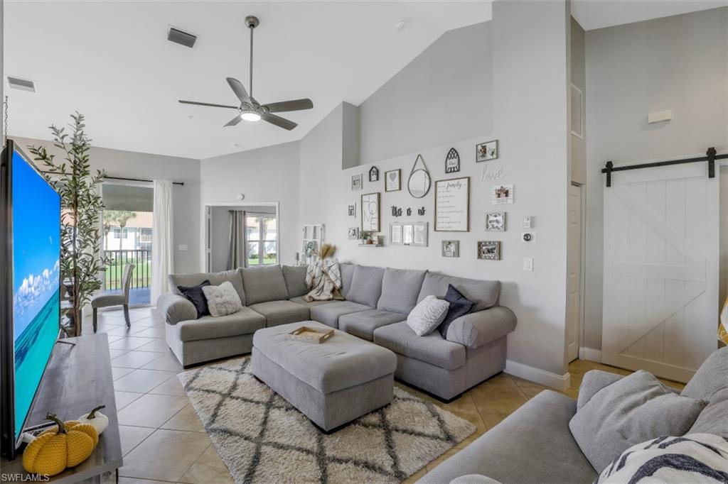 CARLTON LAKES - Residential