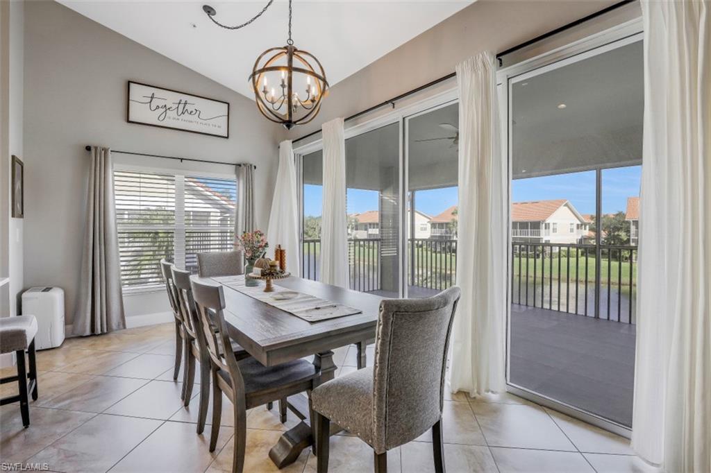 CARLTON LAKES - Residential