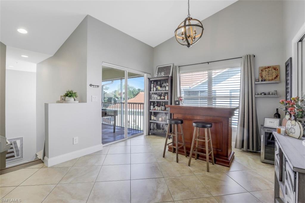 CARLTON LAKES - Residential