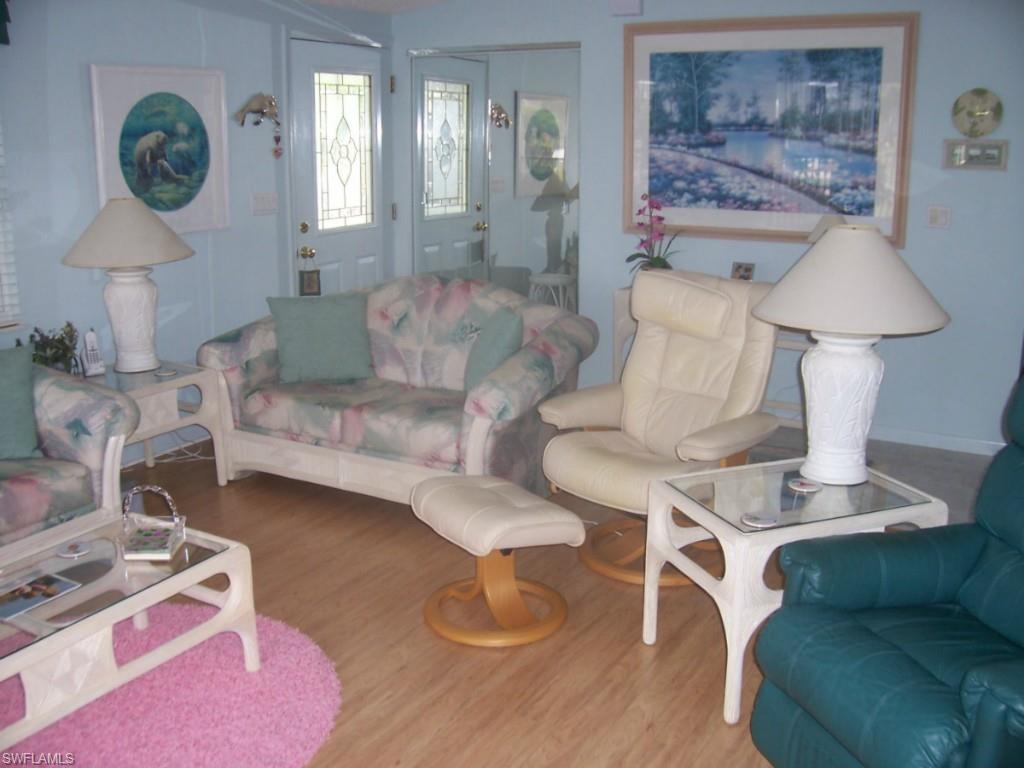 SILVER LAKES - Residential