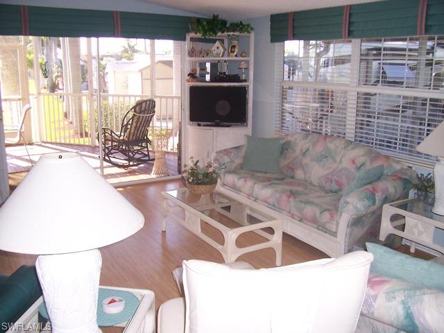 SILVER LAKES - Residential