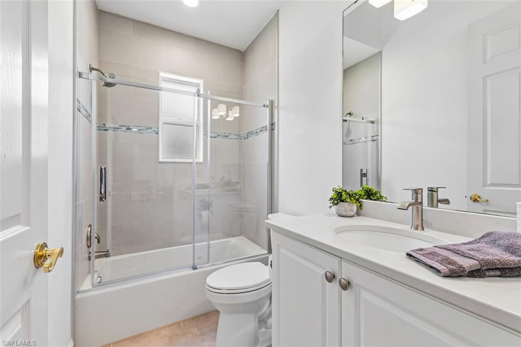 CASA DEL VIDA - Residential Lease