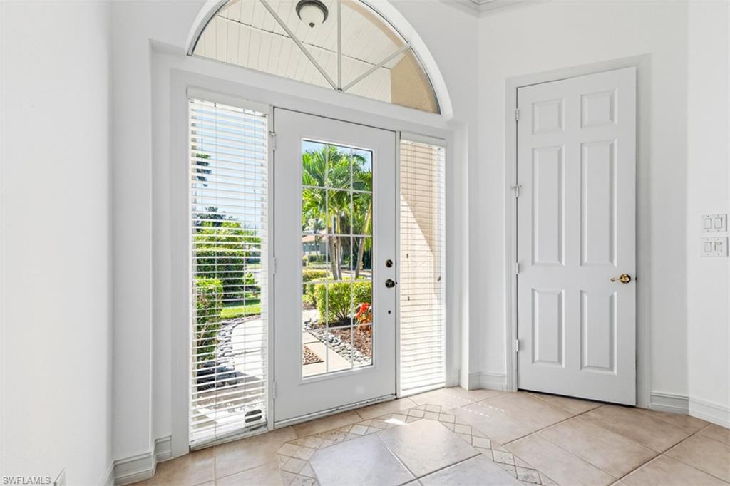 CASA DEL VIDA - Residential Lease