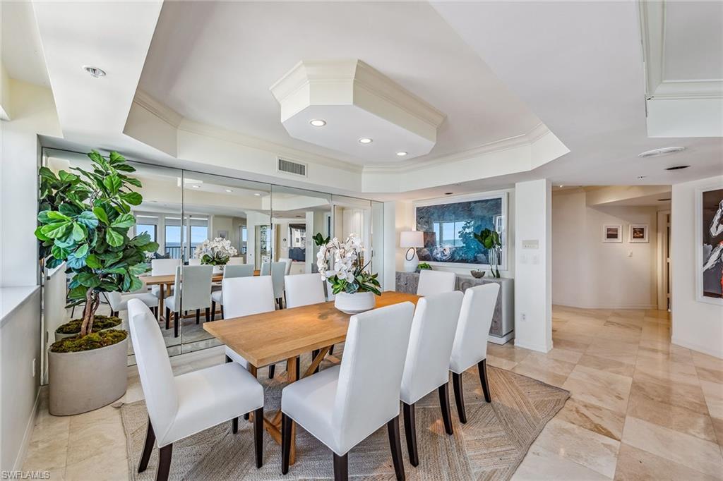 CARLYSLE AT BAY COLONY - Residential