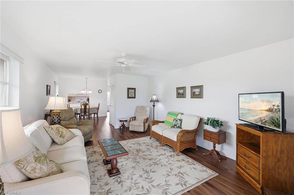 VISTA PALMS - Residential Lease