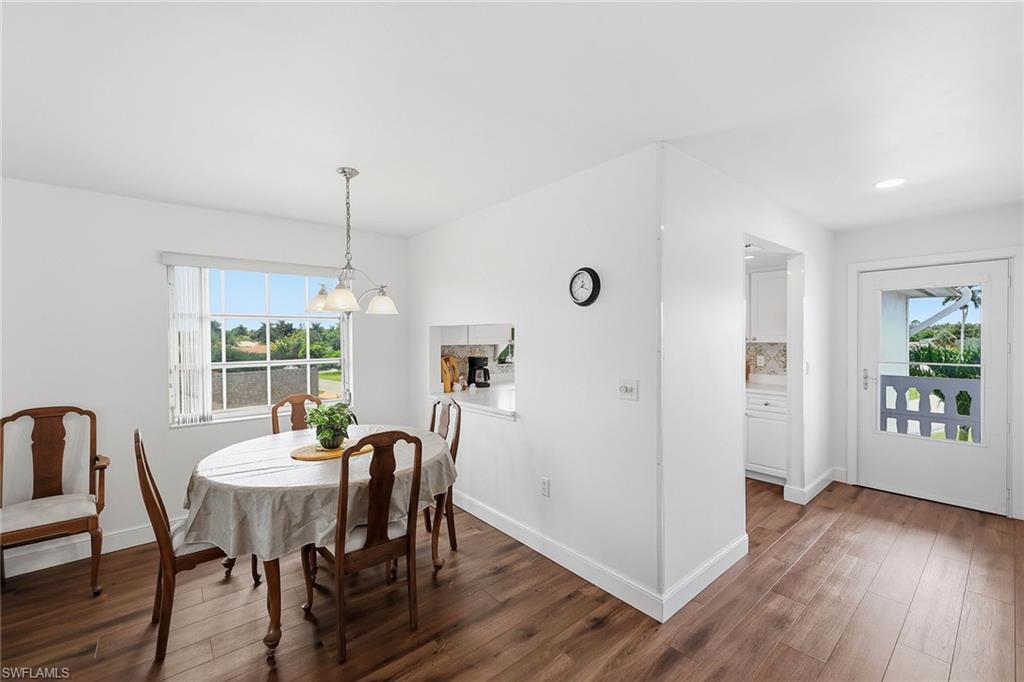 VISTA PALMS - Residential Lease